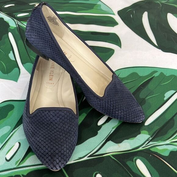 Anne Klein suede, navy snake flats - Picture 2 of 10